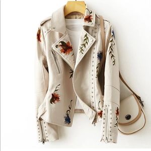 FLORAL EMBROIDERED VEGAN LEATHER JACKET